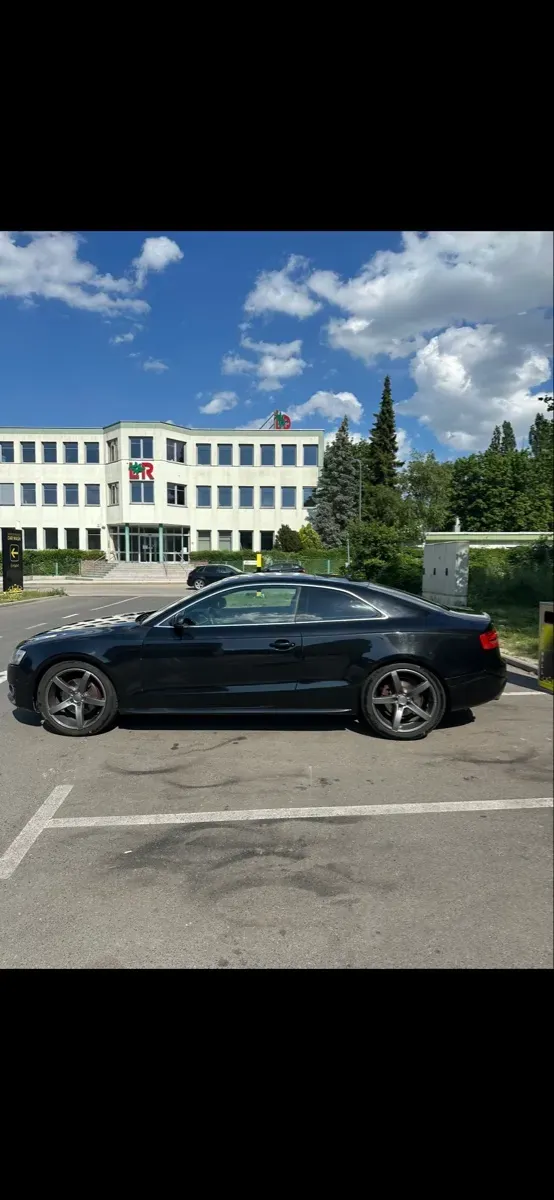 Audi A5 2009 photo 3
