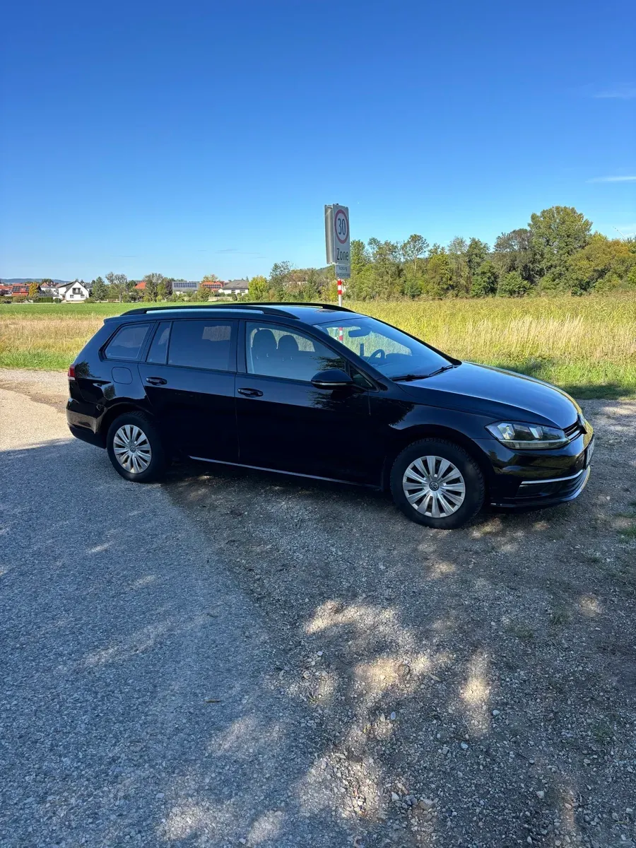 Volkswagen Golf 2020 photo 3