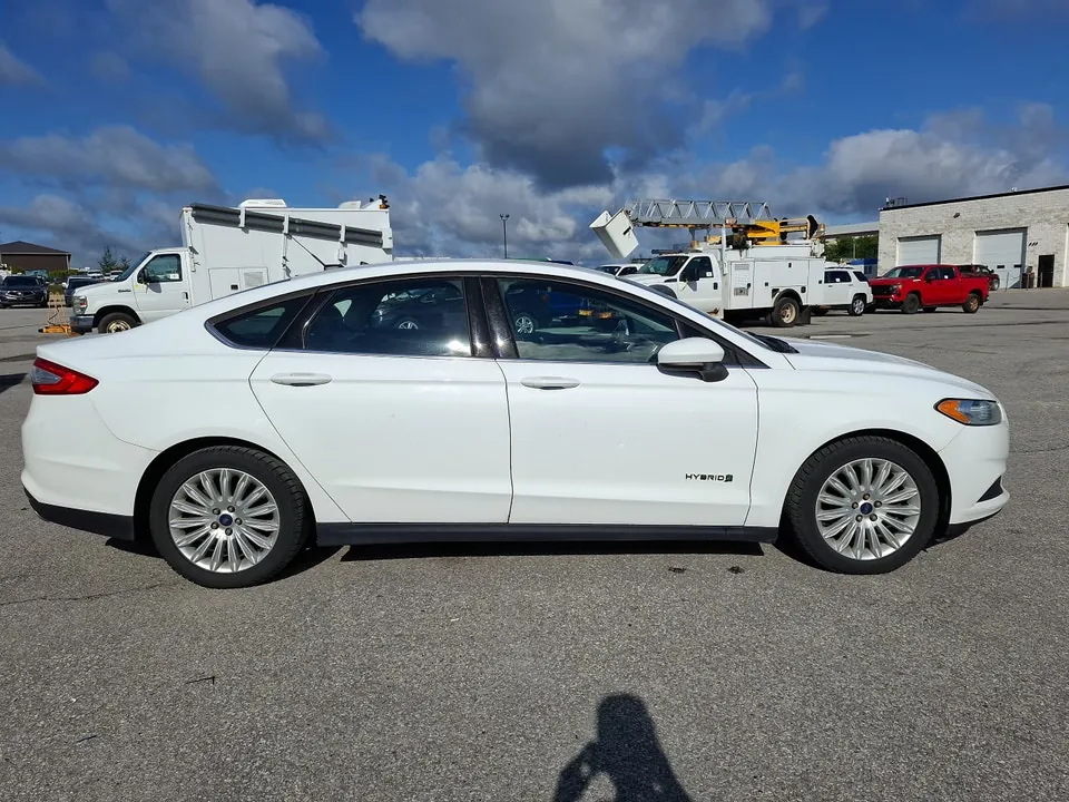 Ford Fusion 2015 photo 4