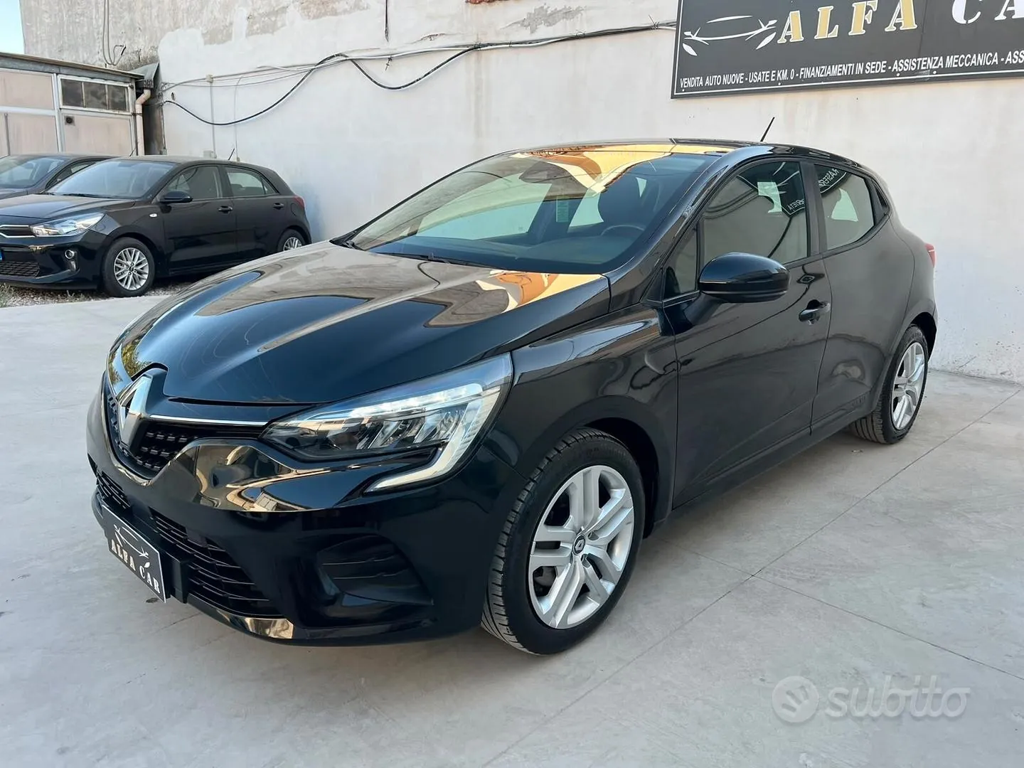 Renault Clio 2022 photo 2