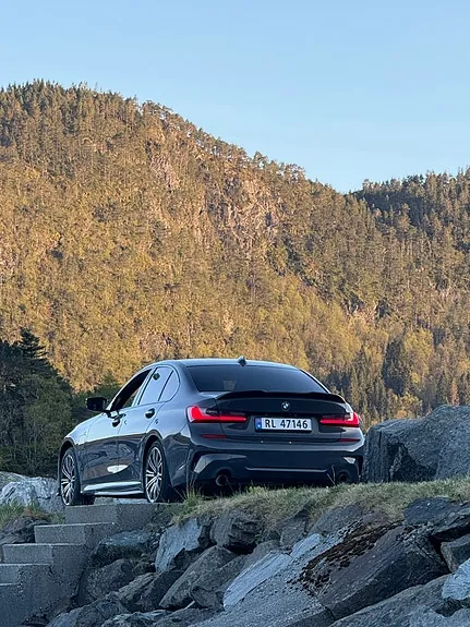 BMW 330E 2020 photo 2