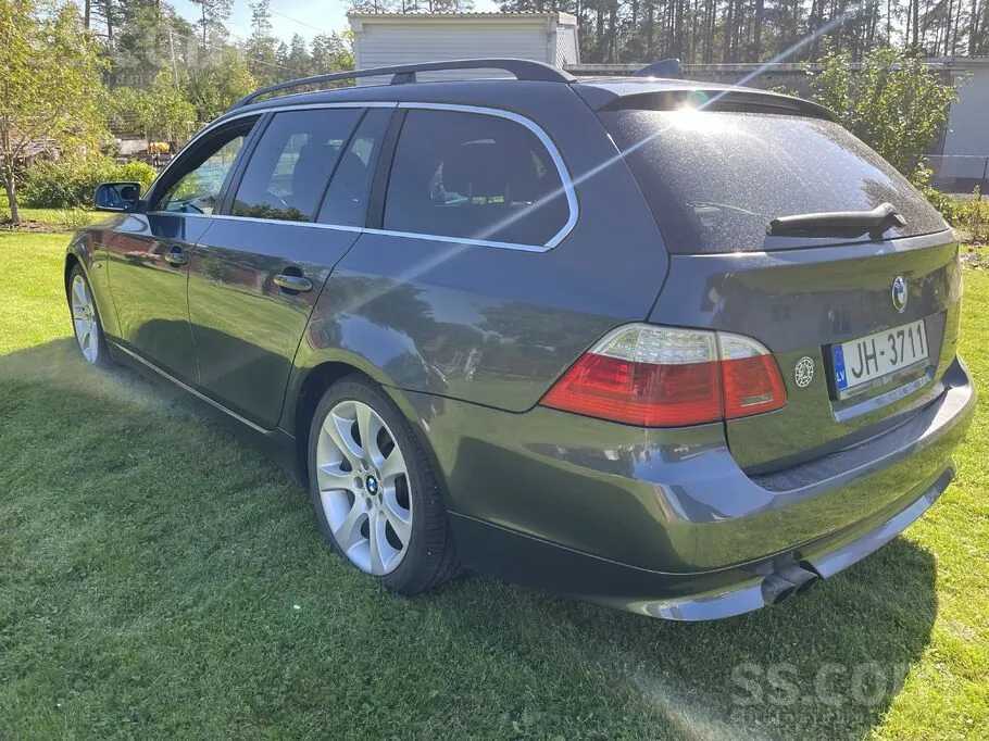 BMW 525 2010 photo 5