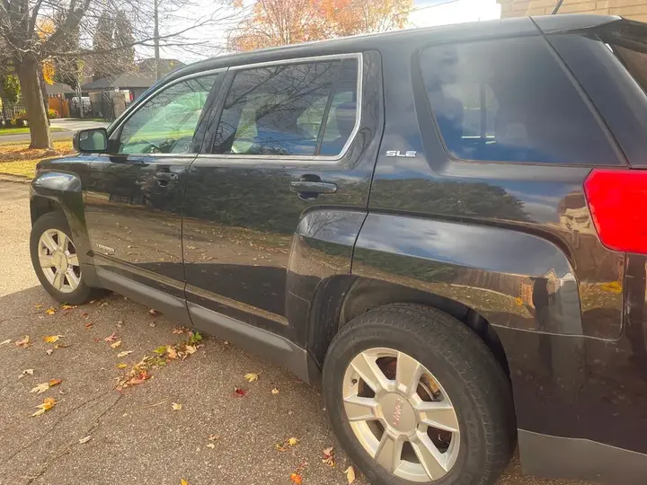 GMC Terrain 2013 photo 3