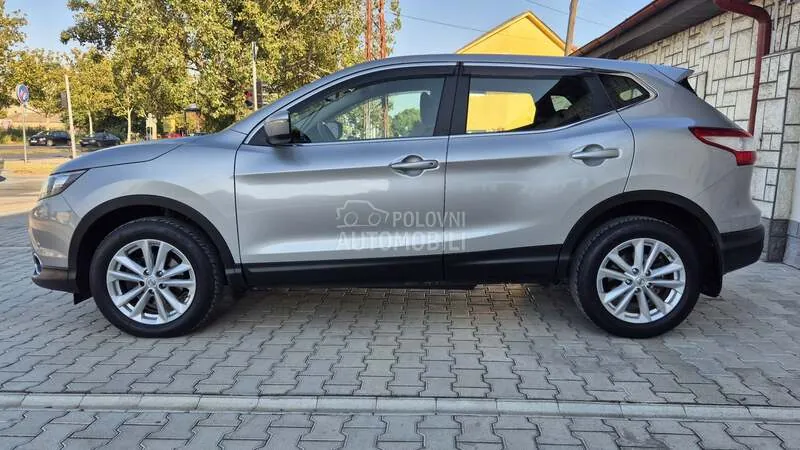 Nissan Qashqai 2014 photo 4