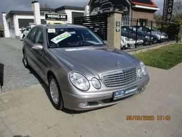 Mercedes-Benz E 200
