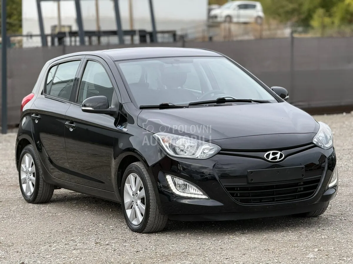 Hyundai I20 2013 photo 4