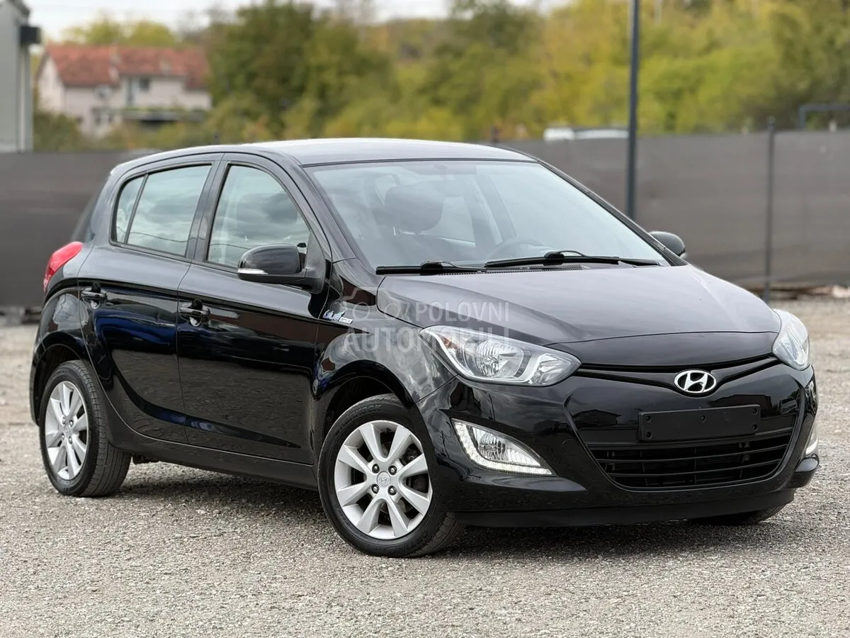 Hyundai I20