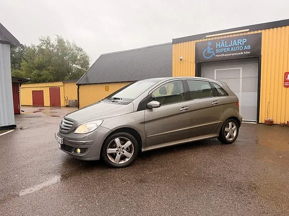 Mercedes-Benz B170 2006 photo 2