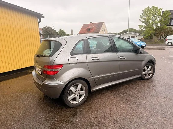 Mercedes-Benz B170 2006 photo 4
