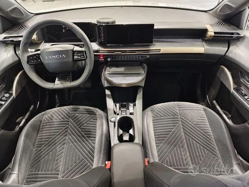 Lancia Ypsilon 2025 photo 4