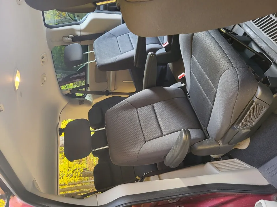 Dodge Grand Caravan 2010 photo 5
