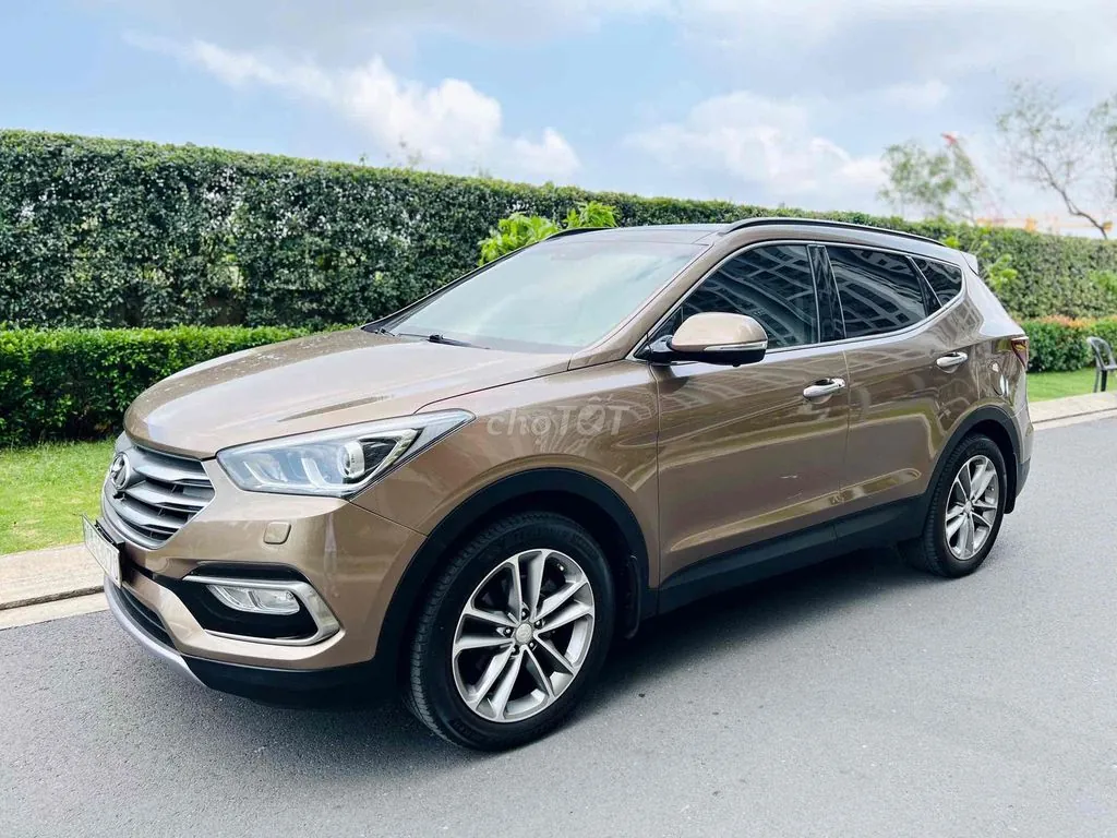 Hyundai Santa Fe 2017 photo 2