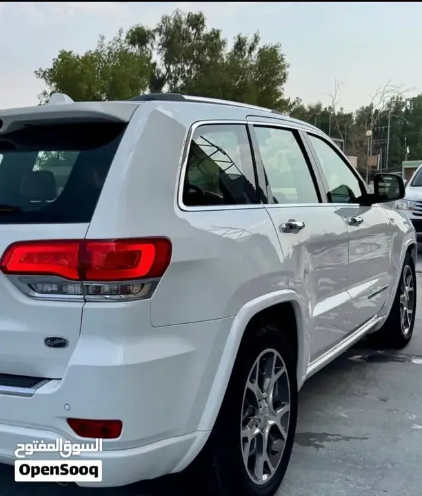 Jeep Grand Cherokee 2020 photo 2