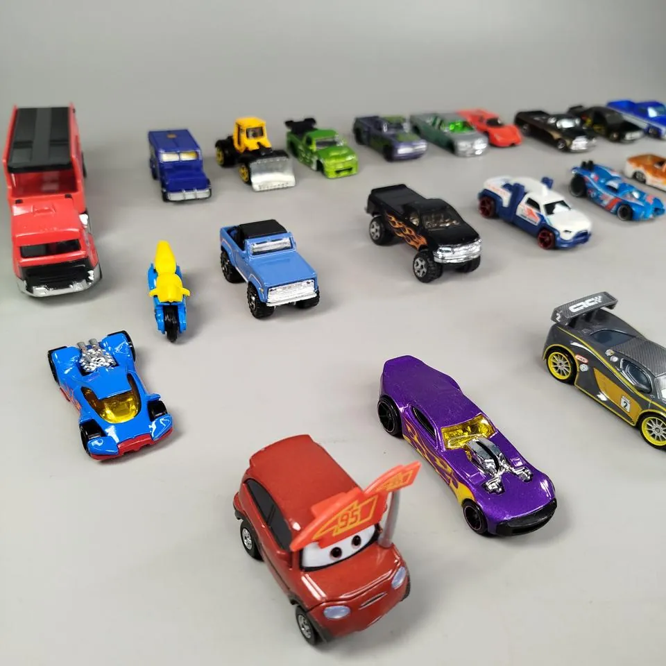 Mattel Bundle Cars & Batman 29