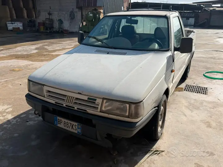 Fiat Fiorino 2000 photo 2