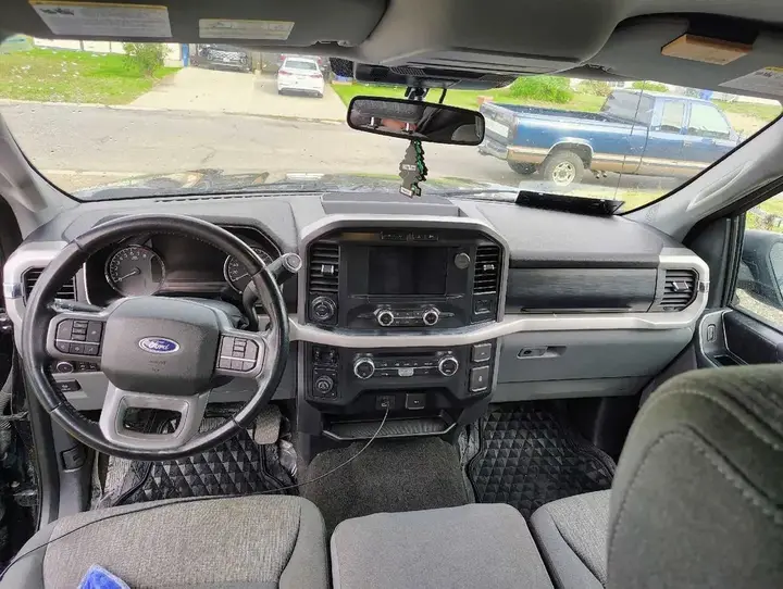 Ford F-150 2021 photo 3