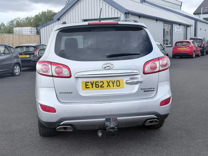 Hyundai Santa Fe 2012 photo 5