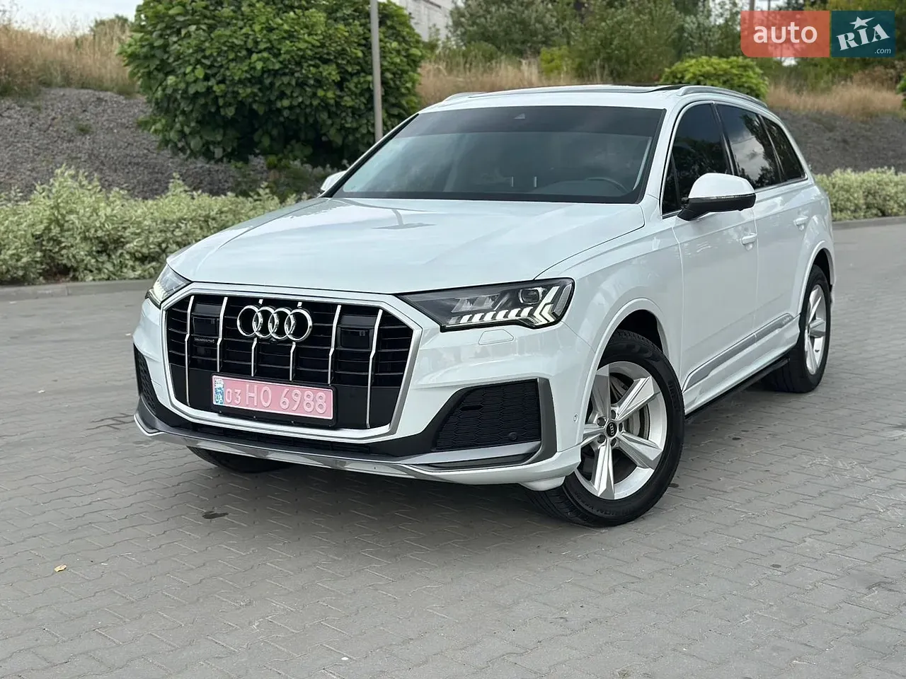 Audi Q7 2022 photo 3
