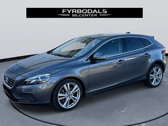 Volvo V40 2013 photo 2