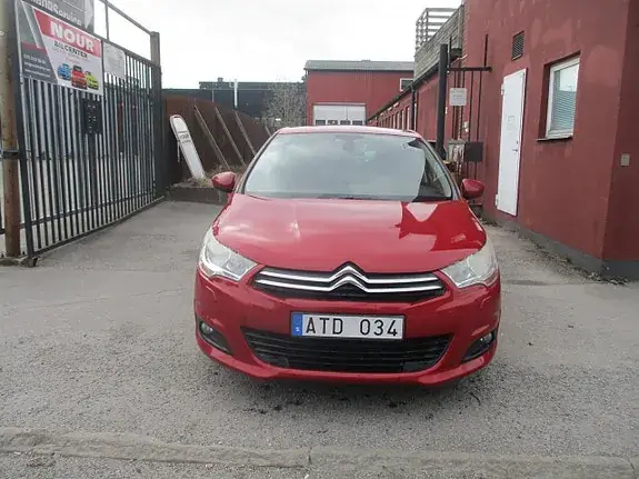 Citroen C4 2012 photo 3