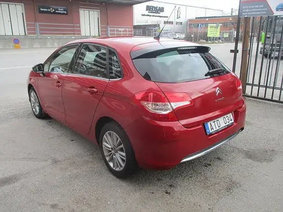 Citroen C4 2012 photo 4