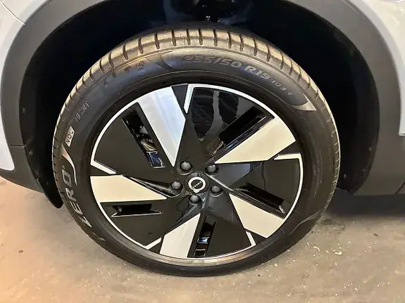 Volvo Ex40 2026 photo 5