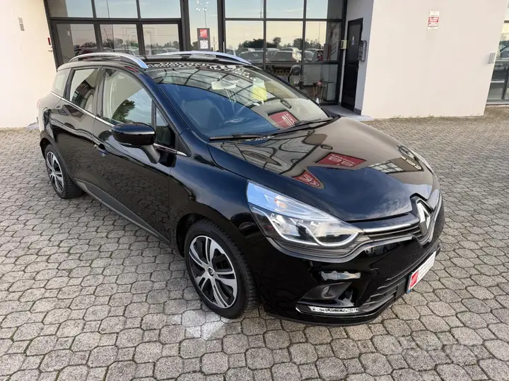 Renault Clio 2016 photo 2