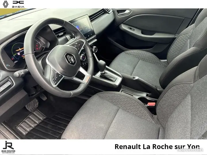 Renault Clio 2023 photo 3