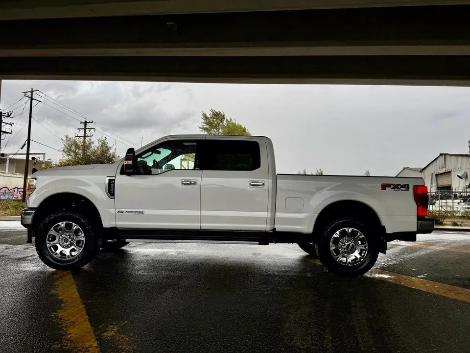 Ford F350 2021 photo 4