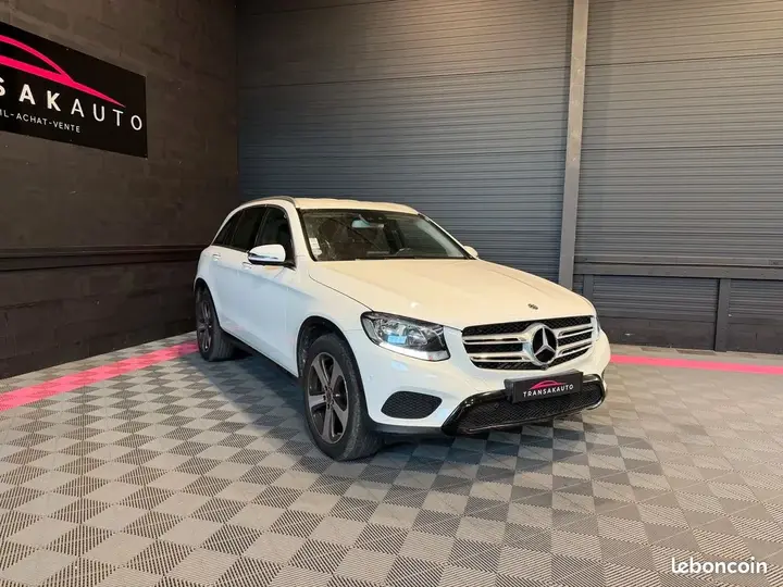 Mercedes-Benz Glc 2018 photo 4
