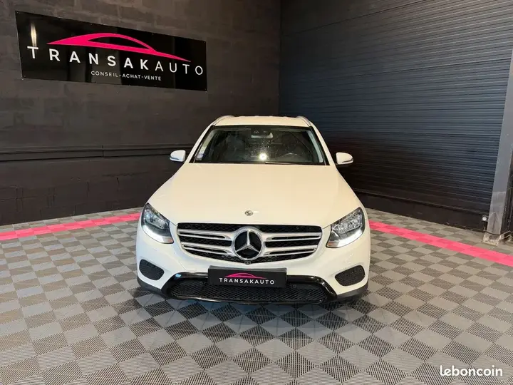 Mercedes-Benz Glc 2018 photo 2