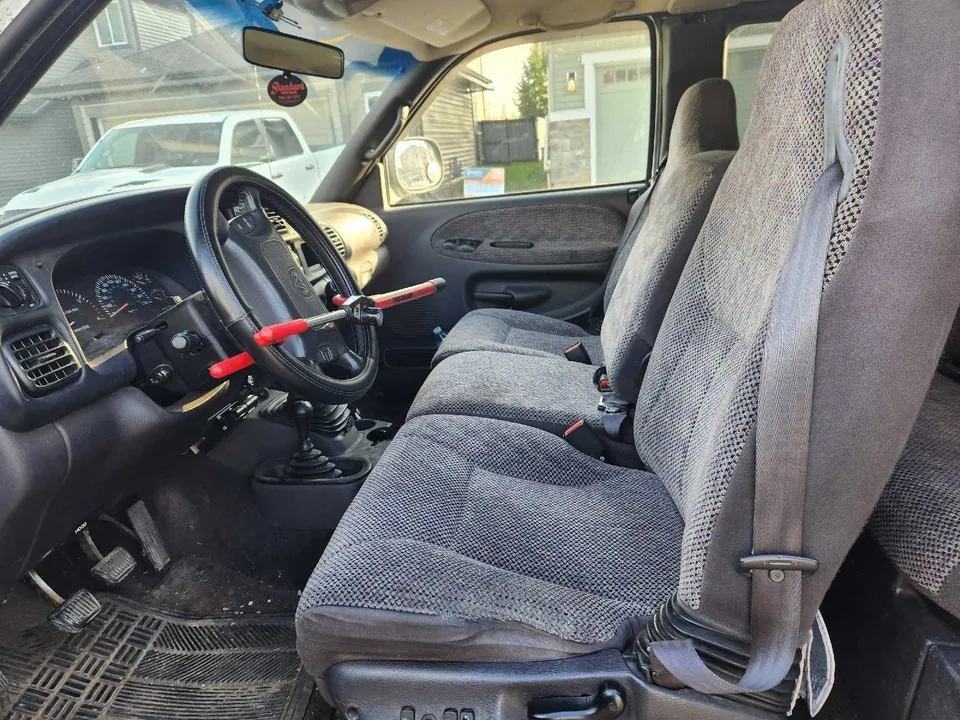 Dodge Ram 2500 2001 photo 3