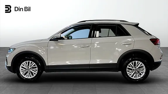 Volkswagen T-Roc 2023 photo 2