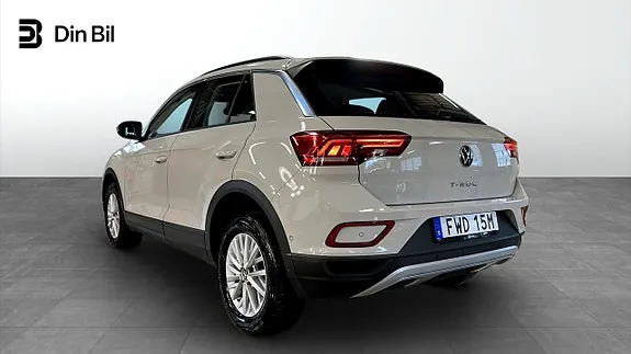 Volkswagen T-Roc 2023 photo 3