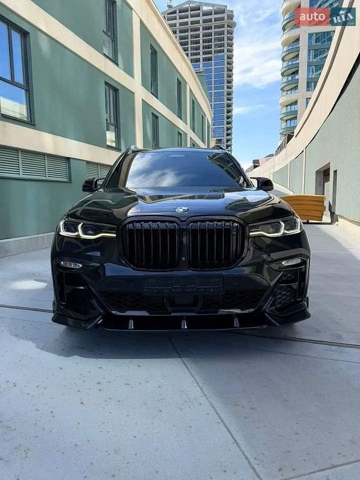 BMW X7