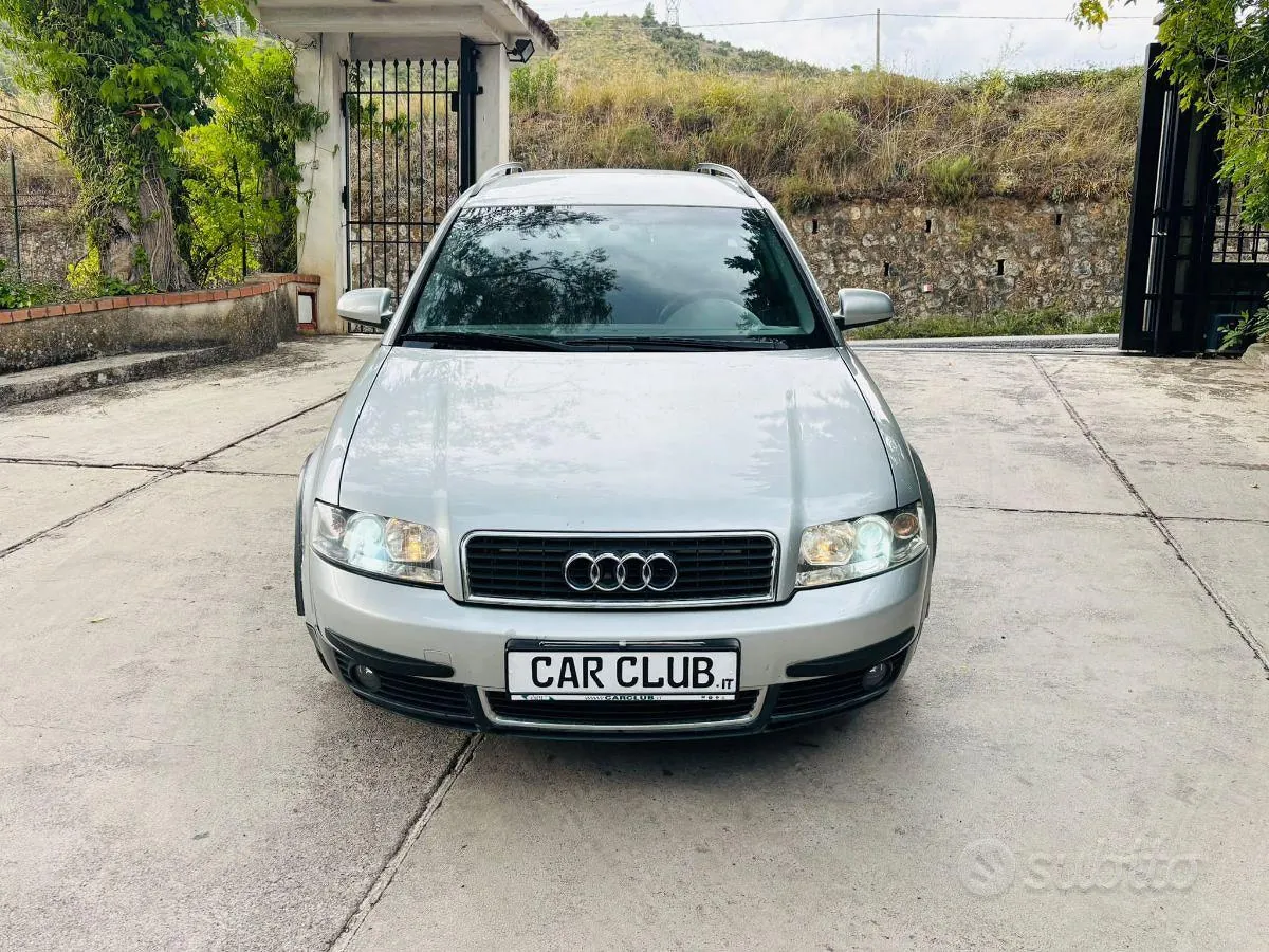 Audi A4 Avant 2003 photo 2