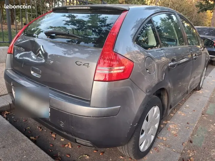 Citroen C4 2009 photo 3