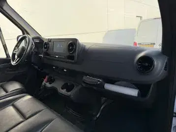 Mercedes-Benz Sprinter 2022 photo 3