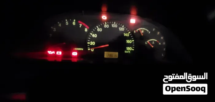 Suzuki Vitara 2001 photo 2
