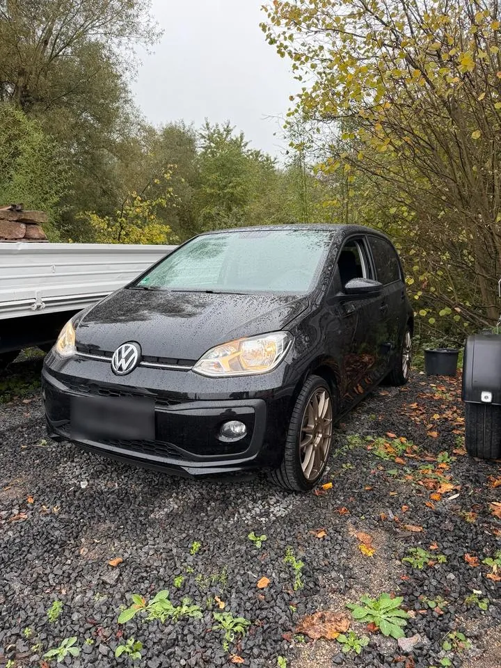 Volkswagen Up