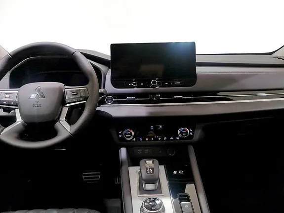 Mitsubishi Outlander 2025 photo 3