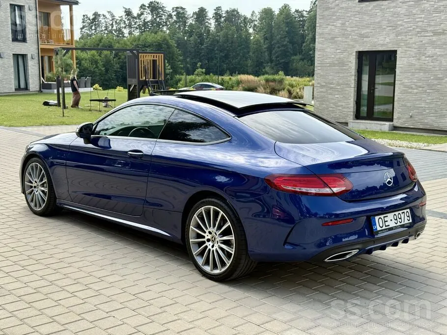 Mercedes-Benz C220 2017 photo 5