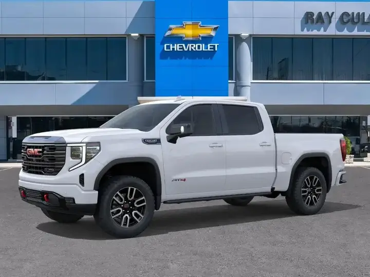 GMC Sierra 1500 2026 photo 2