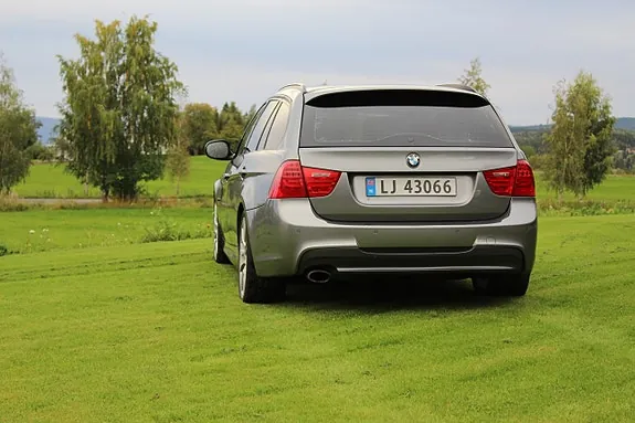BMW 316D 2011 photo 5