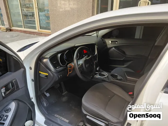 Kia Optima 2015 photo 4