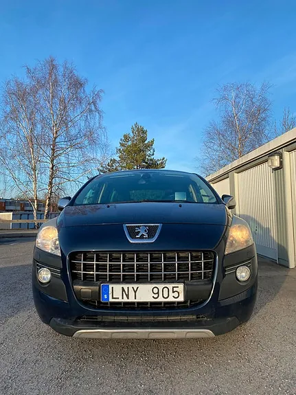 Peugeot 3008 2011 photo 2
