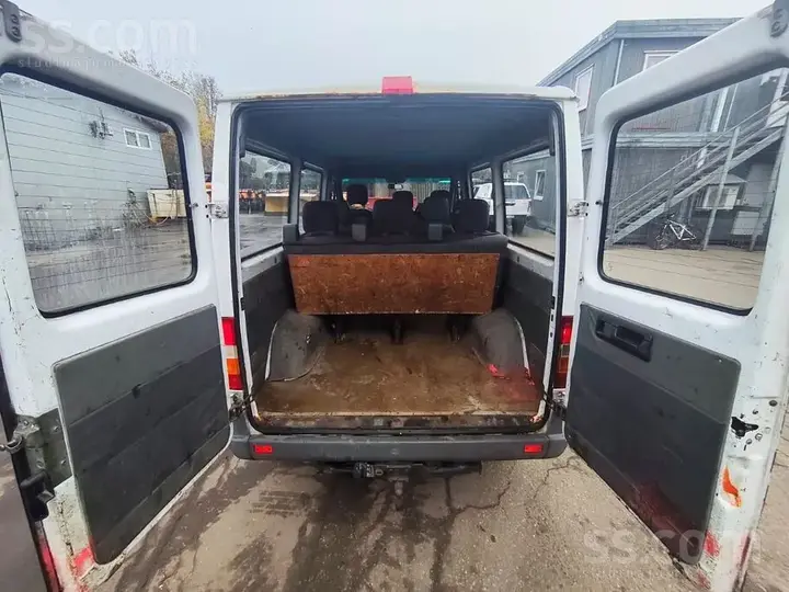 Mercedes-Benz Sprinter 2002 photo 4
