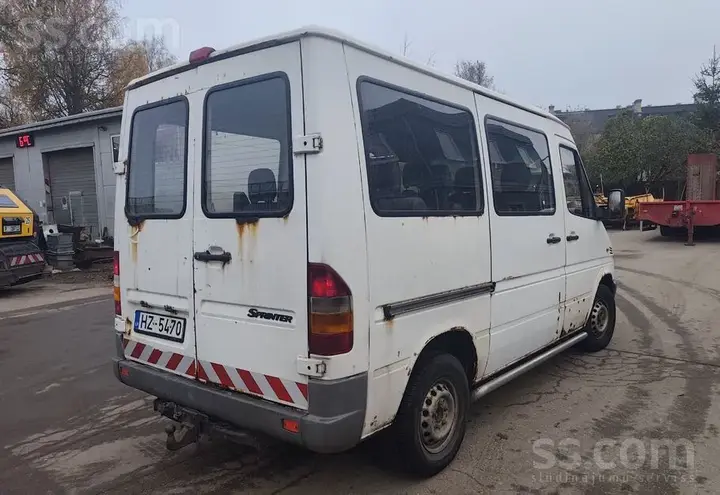 Mercedes-Benz Sprinter 2002 photo 5