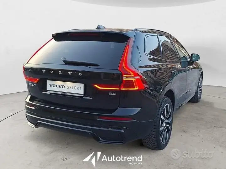 Volvo Xc60 2022 photo 2