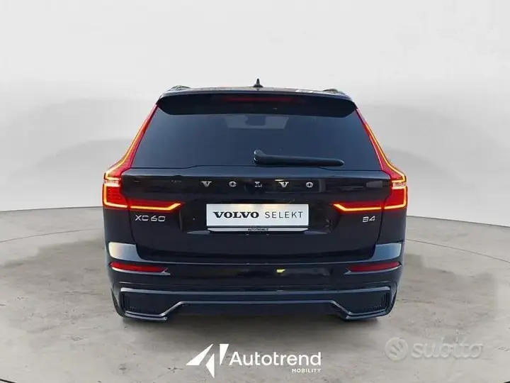 Volvo Xc60 2022 photo 3